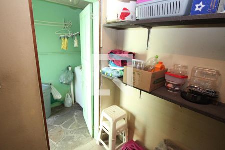 Casa à venda com 178m², 4 quartos e 1 vaga Casa à venda com 178m², 4 quartos e 1 vagaQuarto de Serviço