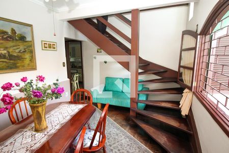 Casa à venda com 178m², 4 quartos e 1 vaga Casa à venda com 178m², 4 quartos e 1 vagaSala de Jantar