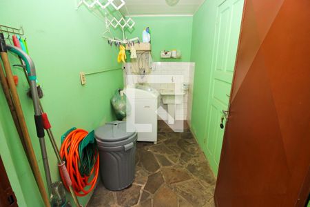 Casa à venda com 178m², 4 quartos e 1 vaga Casa à venda com 178m², 4 quartos e 1 vagaÁrea de Serviço