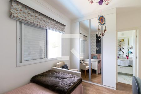 Casa de condomínio à venda com 210m², 4 quartos e 4 vagas Casa de condomínio à venda com 210m², 4 quartos e 4 vagasQuarto da suíte 2