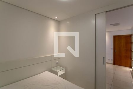 Quarto de kitnet/studio para alugar com 1 quarto, 32m² em Indaiá, Belo Horizonte