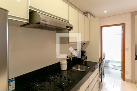 Studio à venda com 32m², 1 quarto e 1 vaga Studio à venda com 32m², 1 quarto e 1 vagaCozinha e Área de Serviço