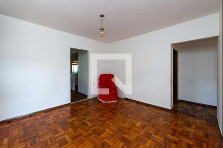 Sala de Estar de casa para alugar com 3 quartos, 100m² em Tupi A, Belo Horizonte