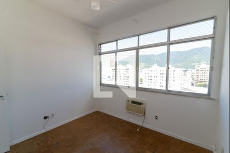 Quarto 1 de apartamento para alugar com 2 quartos, 65m² em Vila Isabel, Rio de Janeiro