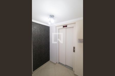 Hall de Entrada de apartamento para alugar com 2 quartos, 67m² em Vila Rosalia, Guarulhos