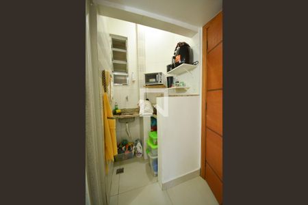 Sala/Cozinha de apartamento para alugar com 1 quarto, 25m² em Centro, Rio de Janeiro