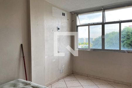 Quarto 1 de apartamento à venda com 2 quartos, 55m² em Taquara, Rio de Janeiro