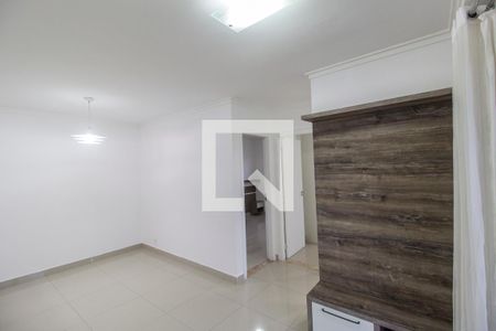 Sala de TV de apartamento para alugar com 2 quartos, 60m² em Jardim Maria Helena, Barueri