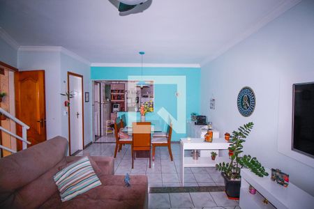 Sala de casa de condomínio à venda com 3 quartos, 110m² em Parque Independencia, São Paulo