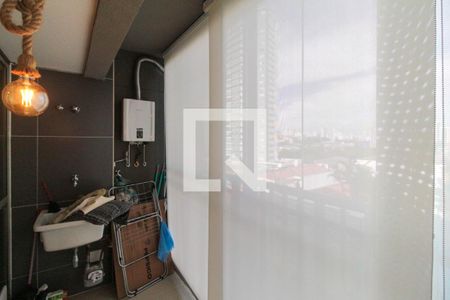 Varanda e área de serviço de apartamento à venda com 2 quartos, 48m² em Jardim da Glória, São Paulo