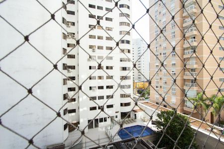 Vista de apartamento para alugar com 3 quartos, 88m² em Indianópolis, São Paulo