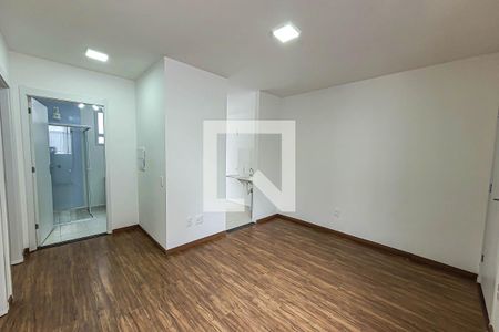 Sala de apartamento para alugar com 2 quartos, 44m² em Jardim Maria Estela, São Paulo