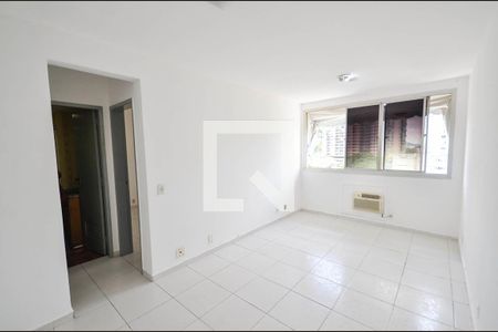 Sala de apartamento para alugar com 1 quarto, 55m² em Rio Comprido, Rio de Janeiro