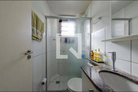 Banheiro de apartamento à venda com 1 quarto, 39m² em Vila Industrial, Campinas