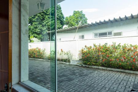 Vista da Sala de casa de condomínio para alugar com 2 quartos, 69m² em Campo Grande, Rio de Janeiro