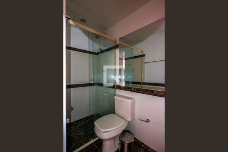 Banheiro de kitnet/studio à venda com 1 quarto, 30m² em Cerqueira César, São Paulo