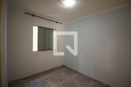 Quarto 2 de apartamento para alugar com 2 quartos, 48m² em Jd S Teresinha, São Paulo