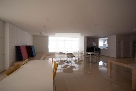 Apartamento para alugar com 53m², 2 quartos e 1 vaga Apartamento para alugar com 53m², 2 quartos e 1 vagaÁrea comum - Salão de festas