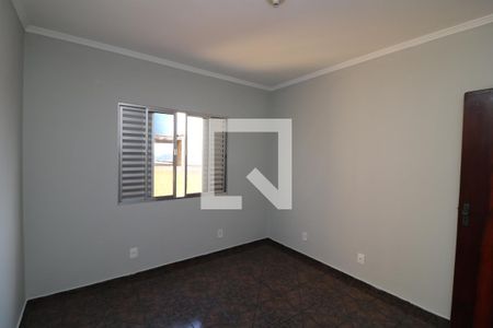 Quarto 2 de casa para alugar com 3 quartos, 60m² em Parque São Lucas, São Paulo