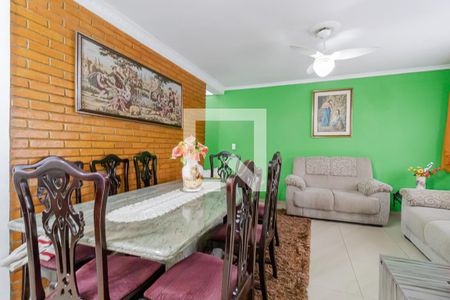 Sala de casa à venda com 3 quartos, 121m² em Vila Brasilina, São Paulo