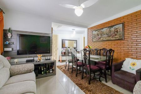 Sala de casa à venda com 3 quartos, 121m² em Vila Brasilina, São Paulo