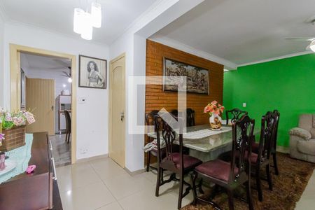 Sala de casa à venda com 3 quartos, 121m² em Vila Brasilina, São Paulo