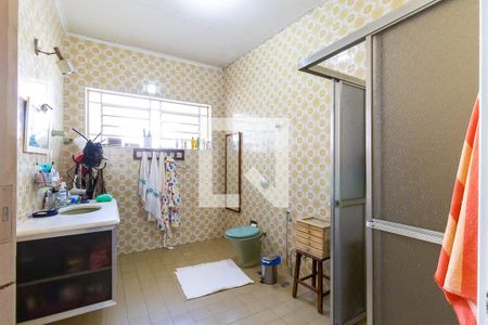 Banheiro da suíte de casa à venda com 4 quartos, 220m² em Parque São Quirino, Campinas