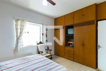 Quarto 1 - Suíte de casa à venda com 4 quartos, 220m² em Parque São Quirino, Campinas