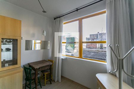 Sala/Quarto de apartamento à venda com 1 quarto, 21m² em Centro Histórico, Porto Alegre