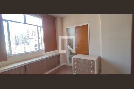 Suíte de apartamento à venda com 1 quarto, 80m² em Icaraí, Niterói