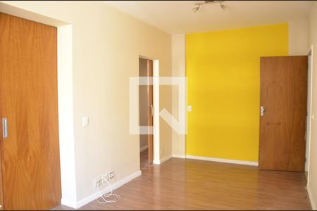 Sala de apartamento à venda com 1 quarto, 80m² em Icaraí, Niterói