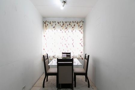 Sala de apartamento para alugar com 3 quartos, 68m² em Parque Paineiras, São Paulo