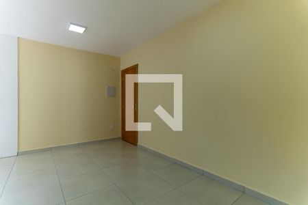 Sala de apartamento para alugar com 1 quarto, 34m² em Vila Regente Feijó, São Paulo