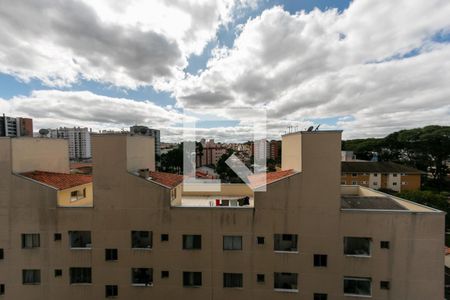 Vista da Sacada de kitnet/studio para alugar com 1 quarto, 28m² em Bacacheri, Curitiba