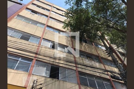 Apartamento à venda com 45m², 1 quarto e sem vaga Apartamento à venda com 45m², 1 quarto e sem vagaFachada