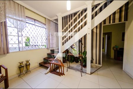 Sala de apartamento à venda com 3 quartos, 396m² em Padre Eustáquio, Belo Horizonte