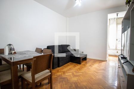 Sala de apartamento à venda com 1 quarto, 55m² em Leme, Rio de Janeiro