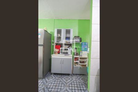 Cozinha de apartamento à venda com 2 quartos, 46m² em Rubem Berta, Porto Alegre