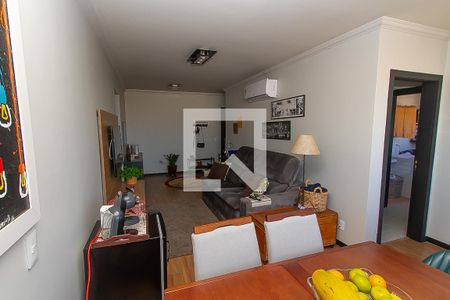Sala 2 ambientes de apartamento à venda com 2 quartos, 99m² em Petrópolis, Porto Alegre