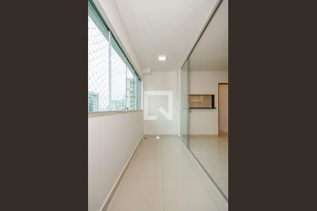 Varanda da Sala de apartamento para alugar com 2 quartos, 68m² em Vila da Serra, Nova Lima