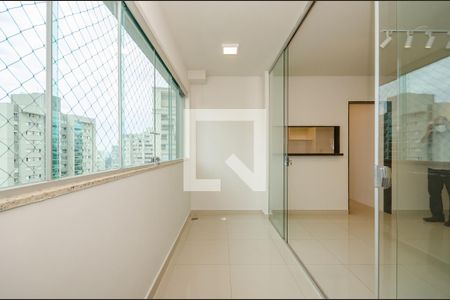 Varanda da Sala de apartamento para alugar com 2 quartos, 68m² em Vila da Serra, Nova Lima