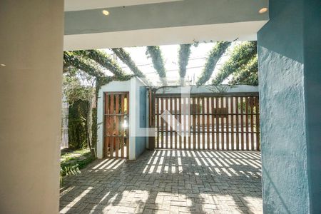 Vista da sala de jantar de casa à venda com 3 quartos, 390m² em Vila Canero, São Paulo