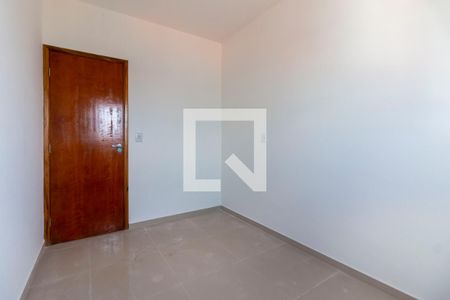 Quarto 1 de apartamento à venda com 2 quartos, 45m² em Itaquera, São Paulo