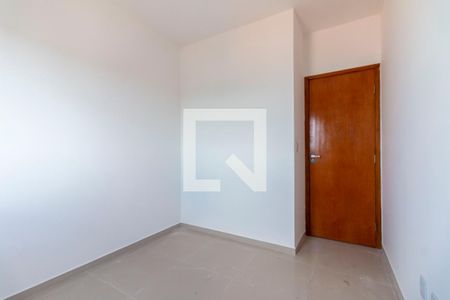 Quarto 2 de apartamento à venda com 2 quartos, 45m² em Itaquera, São Paulo