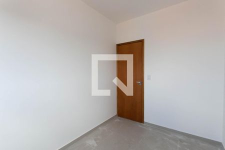 Quarto 1 de apartamento à venda com 2 quartos, 45m² em Itaquera, São Paulo