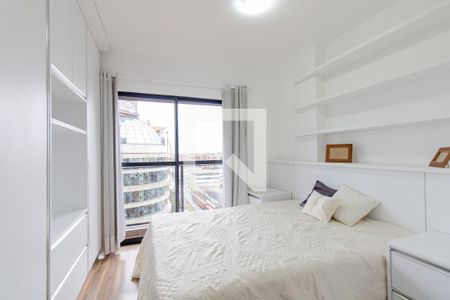 Quarto  de kitnet/studio para alugar com 1 quarto, 50m² em Centro, Curitiba