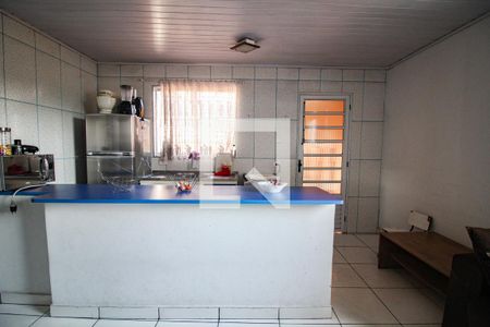 Casa para alugar com 180m², 7 quartos e 1 vagasala / cozinha casa 1