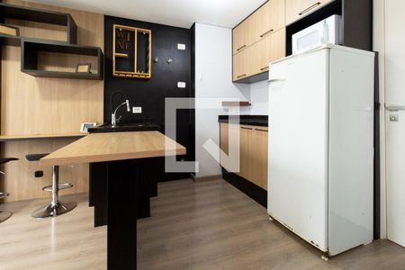 Cozinha de kitnet/studio para alugar com 1 quarto, 80m² em Rebouças, Curitiba