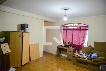 Casa à venda com 270m², 5 quartos e 2 vagas Casa à venda com 270m², 5 quartos e 2 vagasQuarto extra