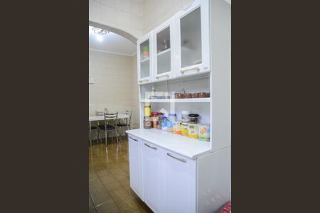 Casa à venda com 270m², 5 quartos e 2 vagas Casa à venda com 270m², 5 quartos e 2 vagasCozinha